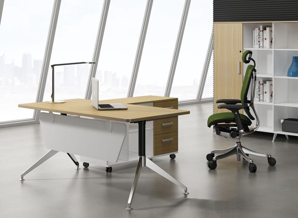 โต๊ะทำงานผู้บริหารพร้อมลิ้นชักเก็บของ